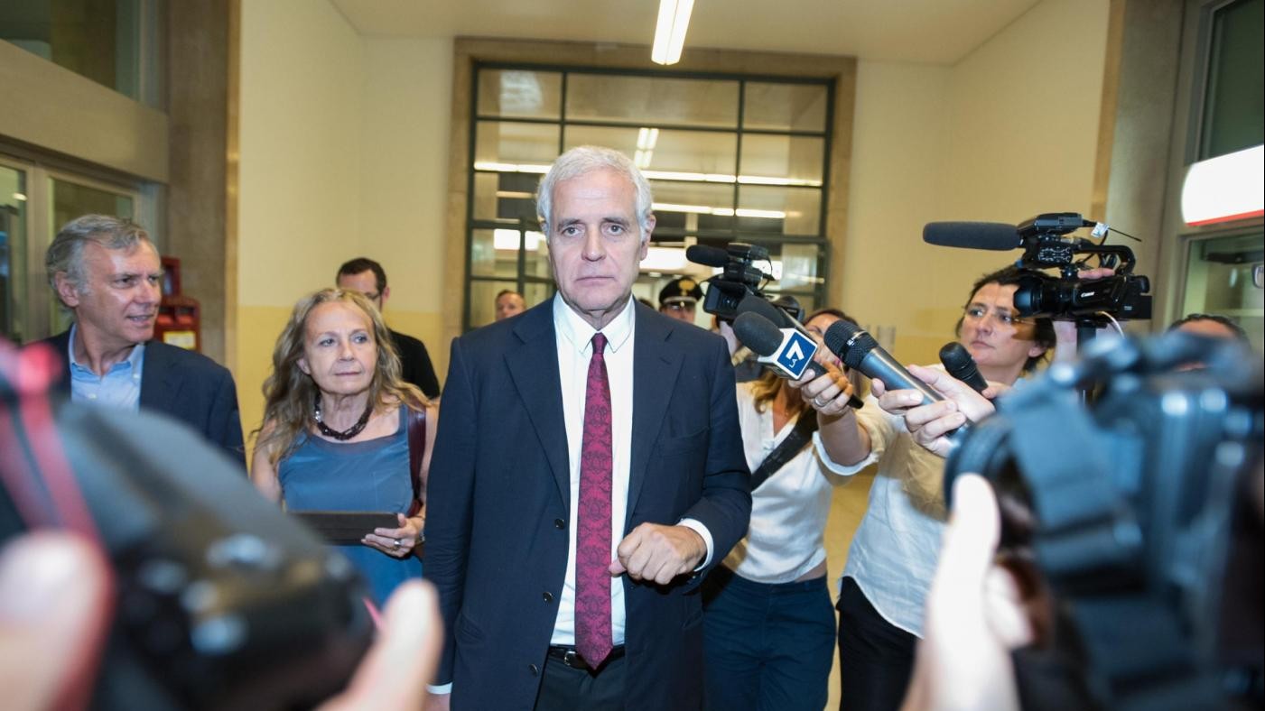 Formigoni condannato a sei anni nel processo Maugeri