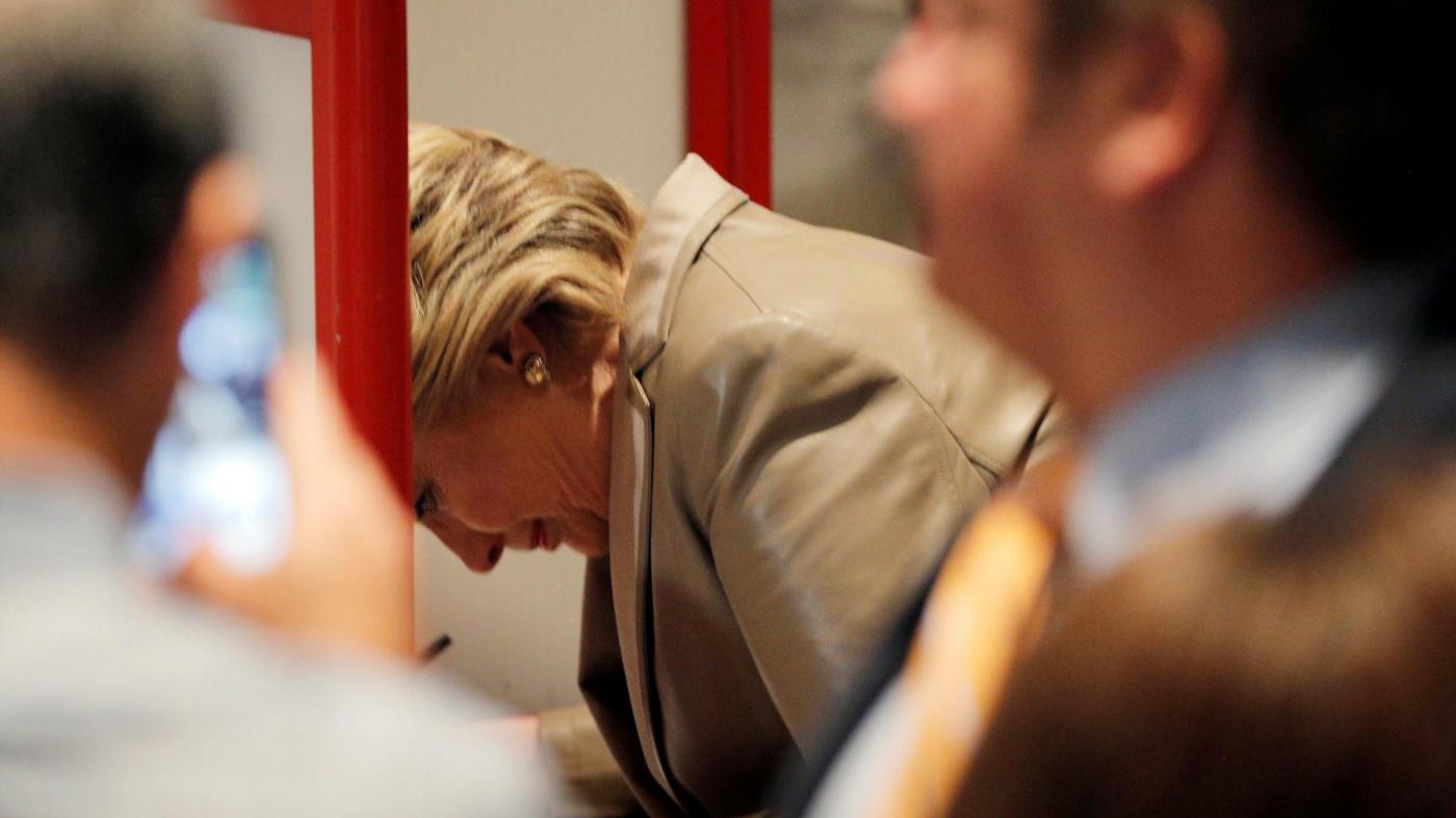 FOTO Usa2016, Hillary Clinton al voto in una scuola di Chappaqua