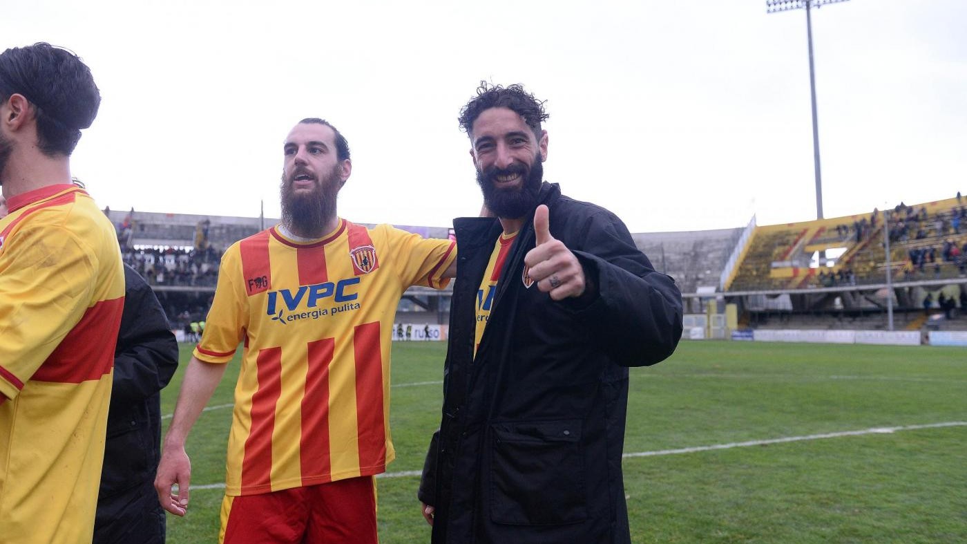 Benevento umilia Casertana 6-0