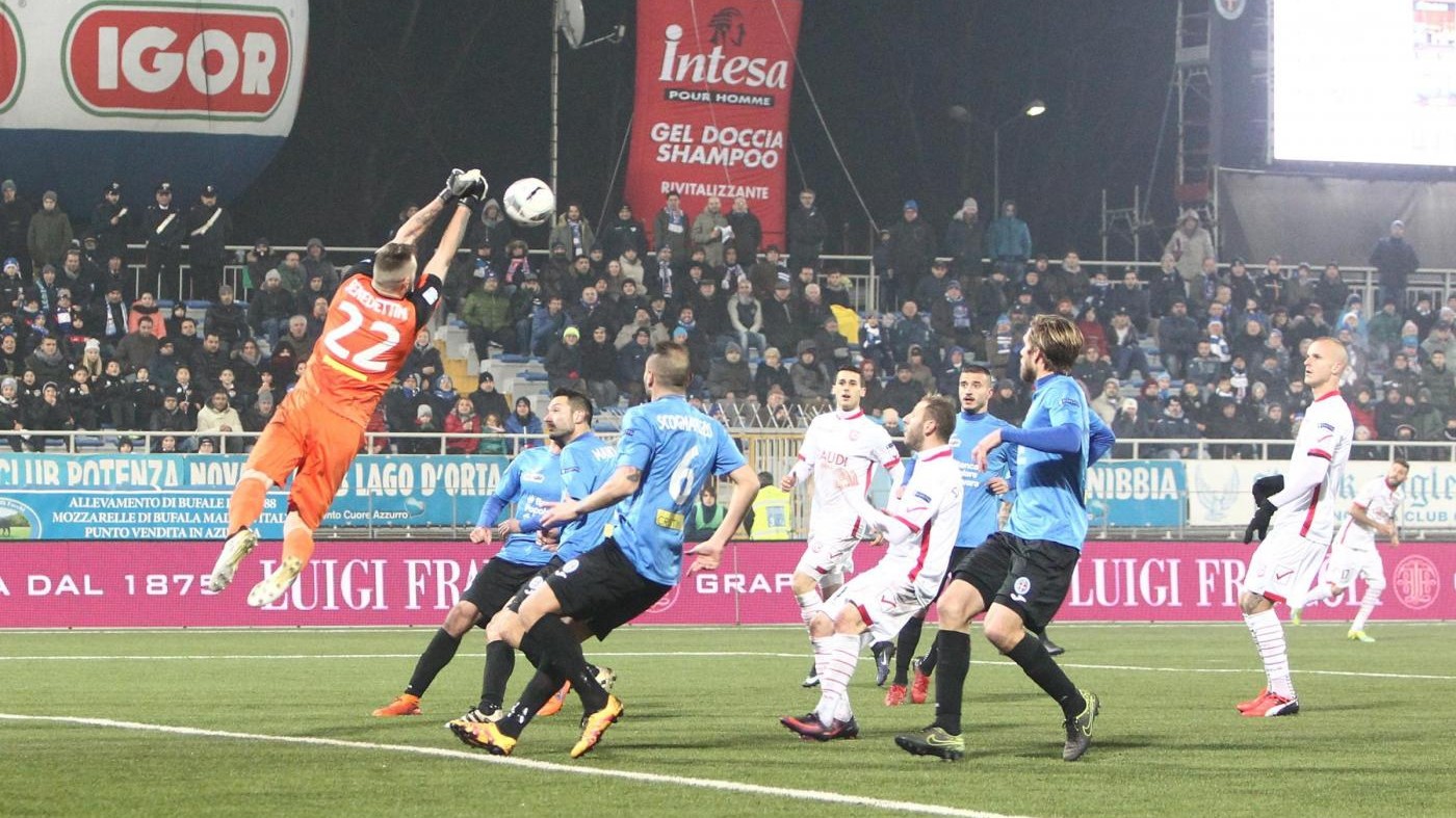 Serie B, il Novara vince contro il Carpi 2-1