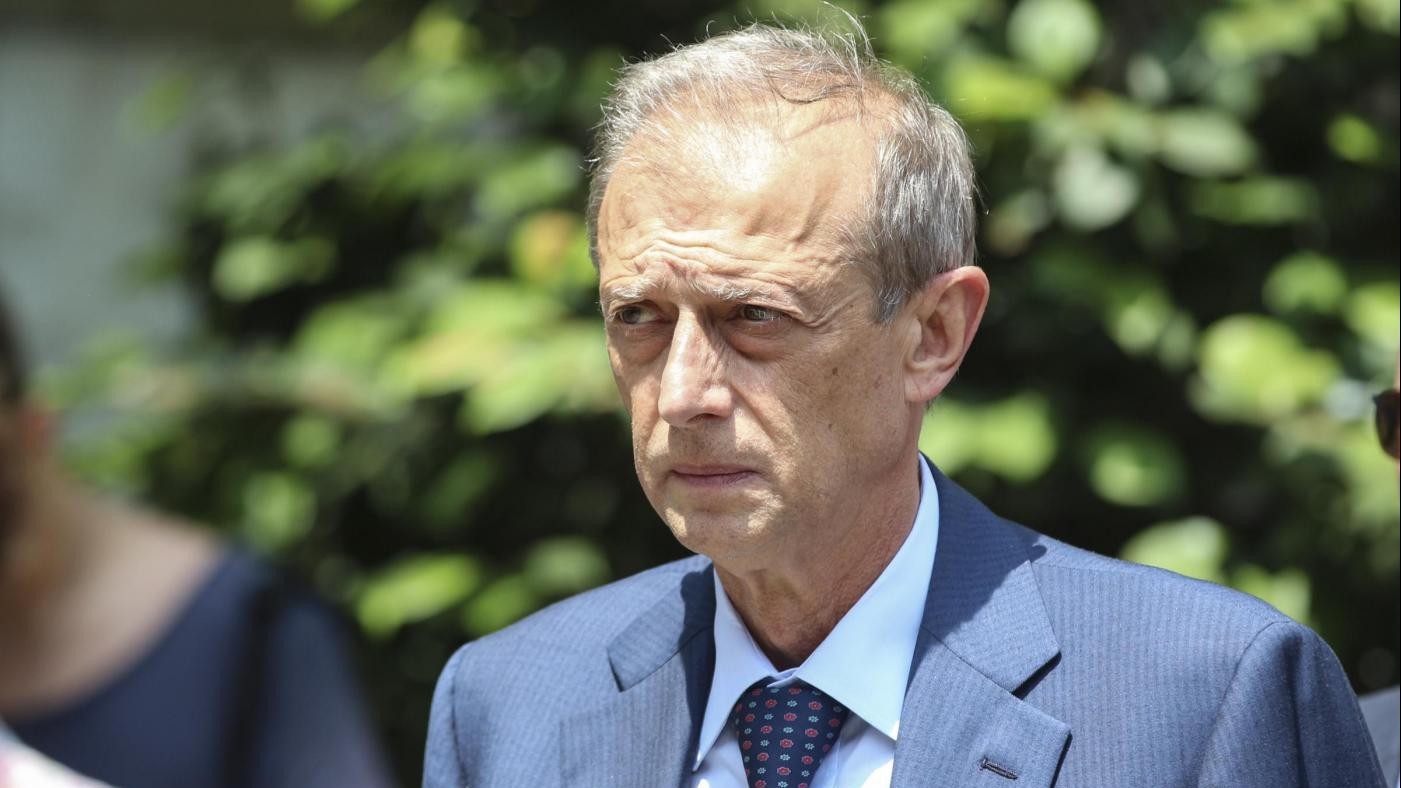 Fassino: Appendino? Sembra una statista solo grazie a disastri Raggi