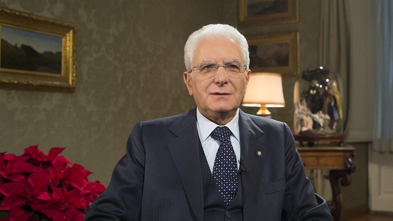 Mattarella: Primo problema è il lavoro. Ora nuova legge elettorale