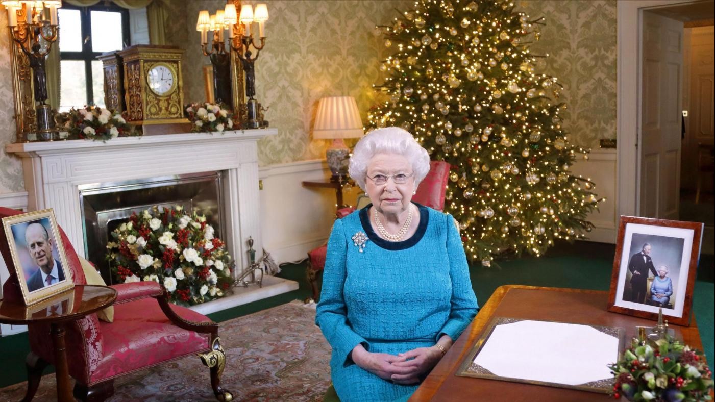 Timori per la regina Elisabetta II: assente anche a Messa Capodanno