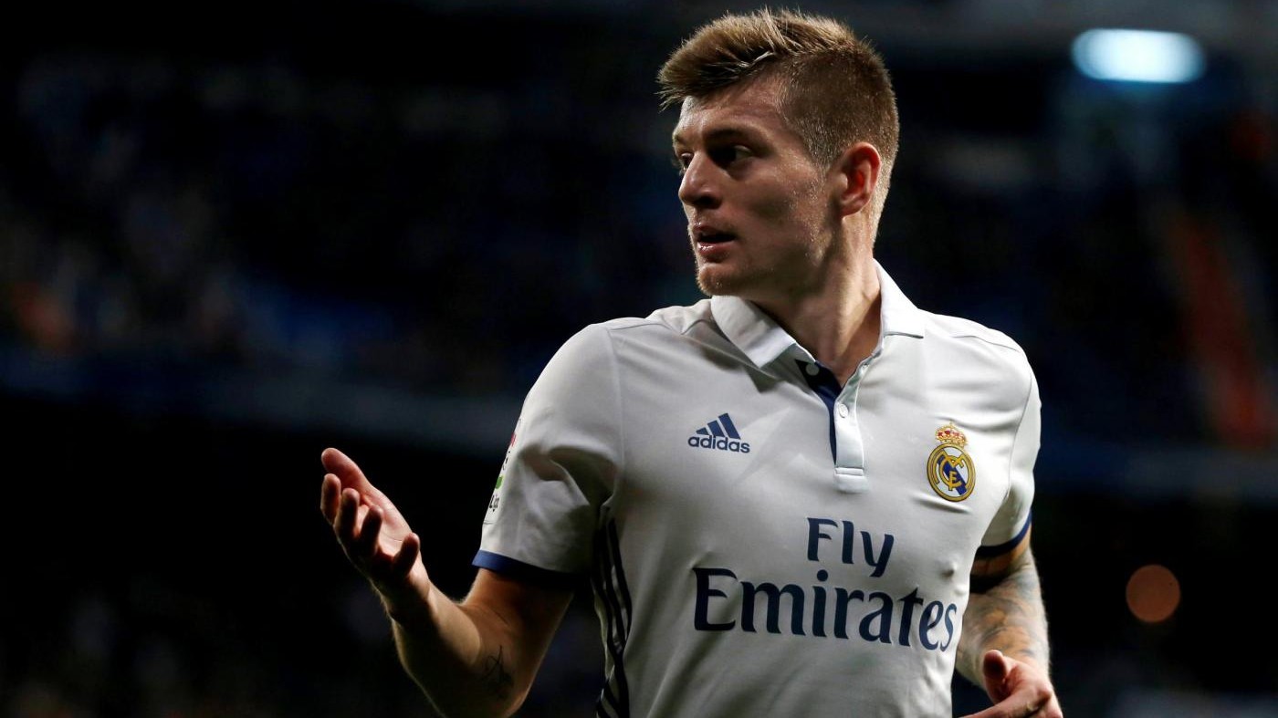 Toni Kroos: Auguri per il 2017 con sfottò al Brasile