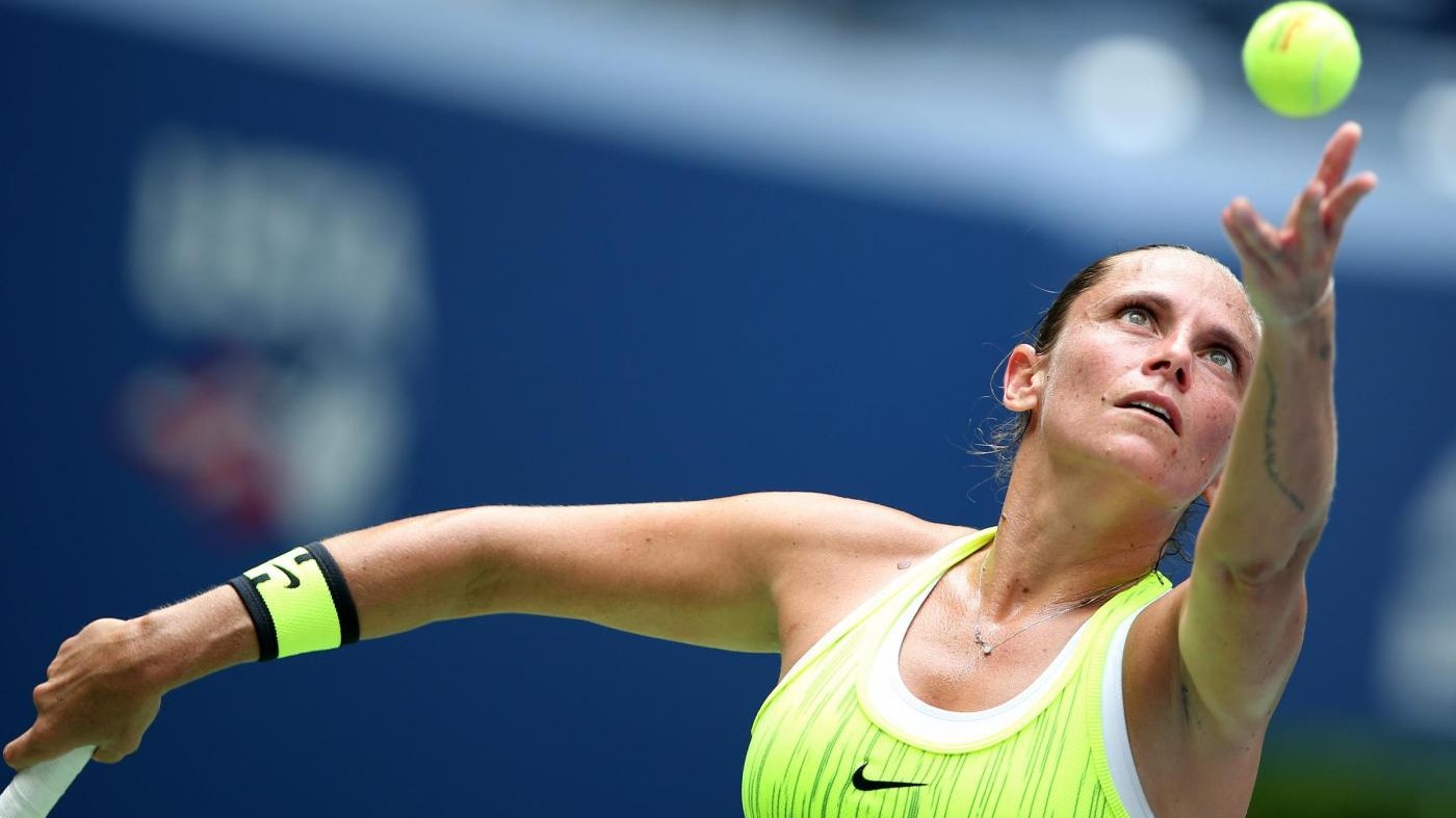 Tennis, Wta Brisbane: Vinci salva 5 match point e avanza al 2° turno