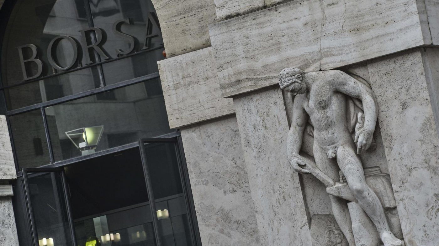 Borsa, Piazza Affari chiude sulla parità. Banco Bpm ancora in luce