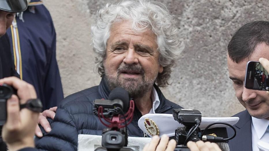 Migranti, M5S: No a Cie in ogni regione, rimpatriare irregolari