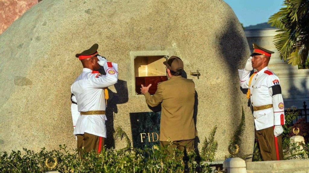 Cuba, già in 70 mila hanno visitato la tomba di Fidel Castro