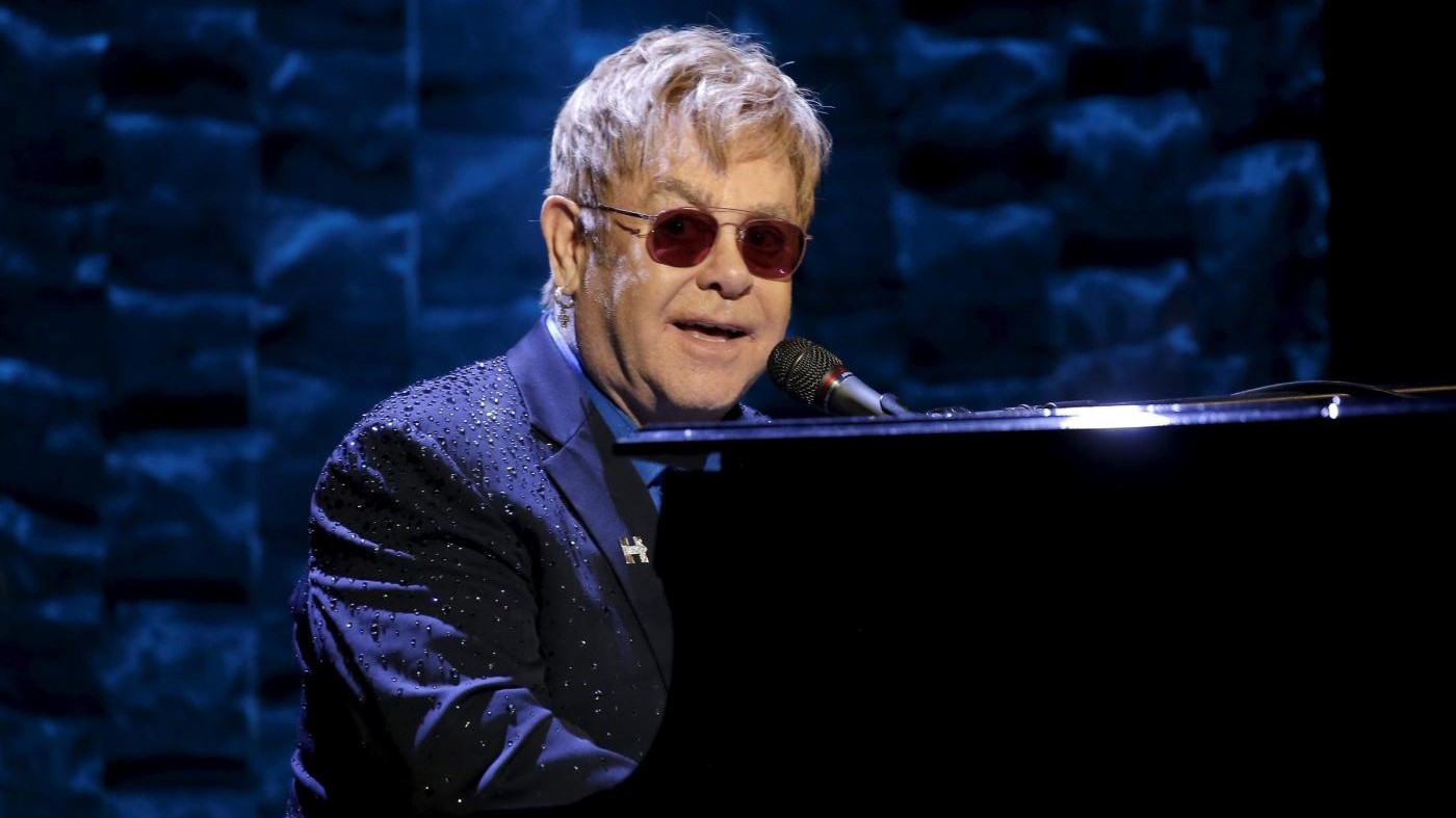 Elton John smentisce: Non suonerò all’ inauguration di Trump