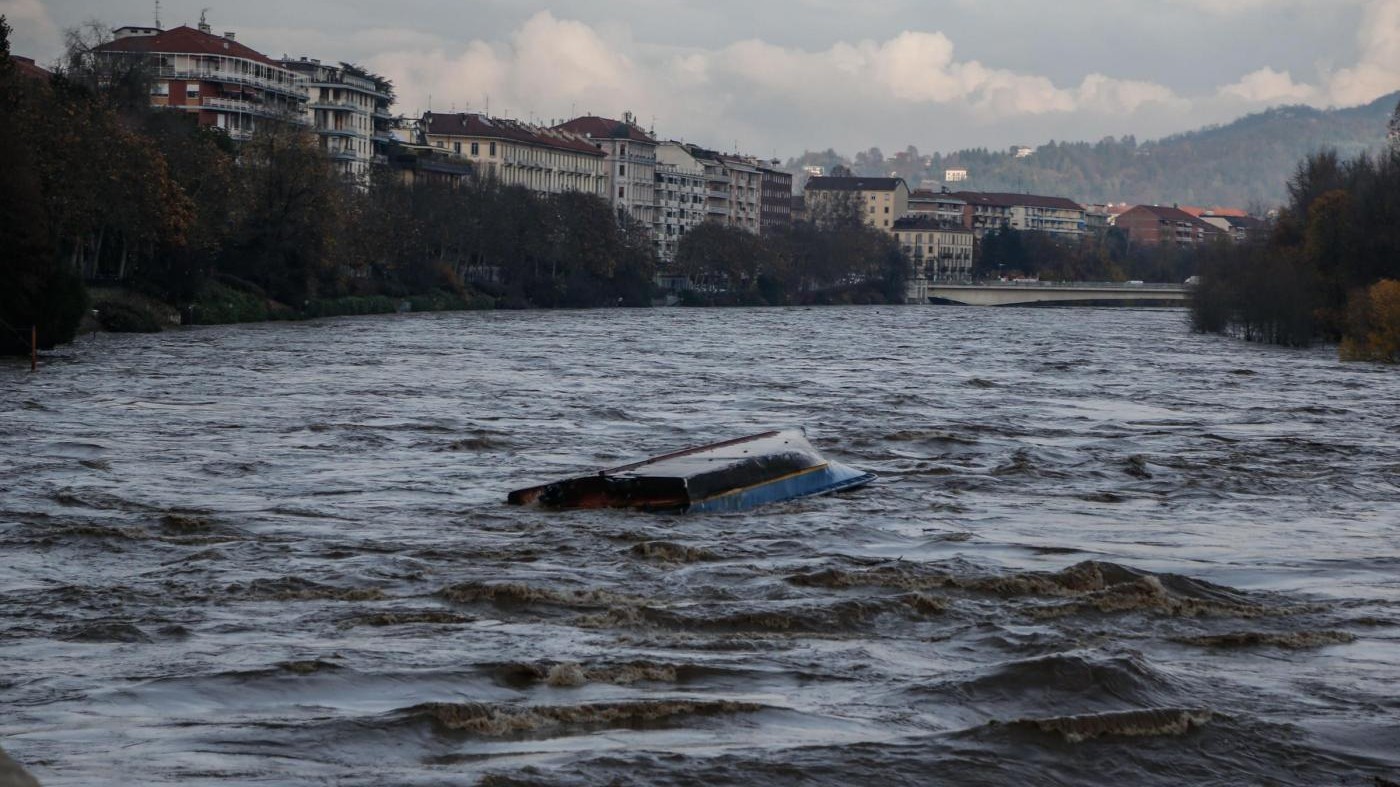 Maltempo, finita allerta rossa in Piemonte. Un morto a Chiavari