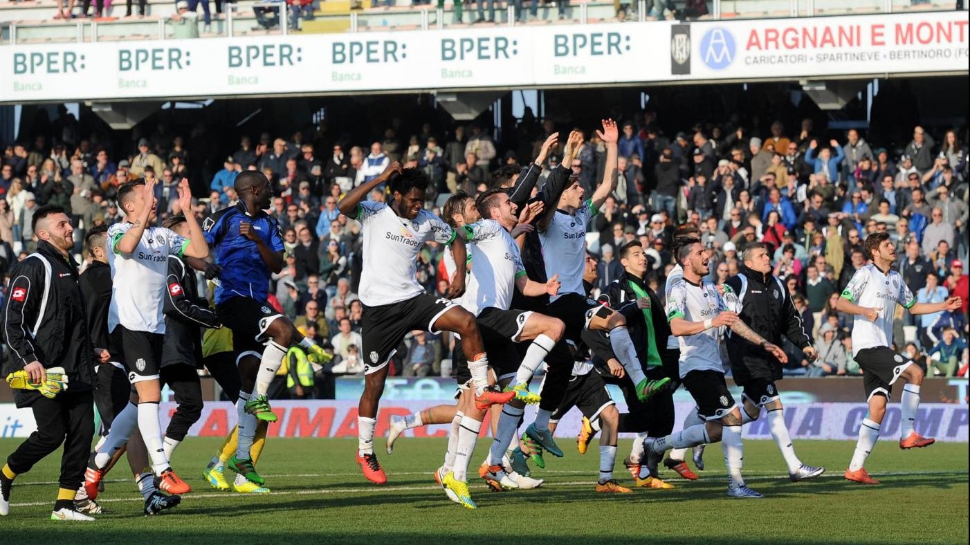 FOTO Cesena travolge Latina 3-0