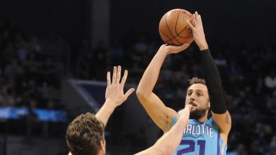 Belinelli non basta a Charlotte,ok Golden State e Cleveland