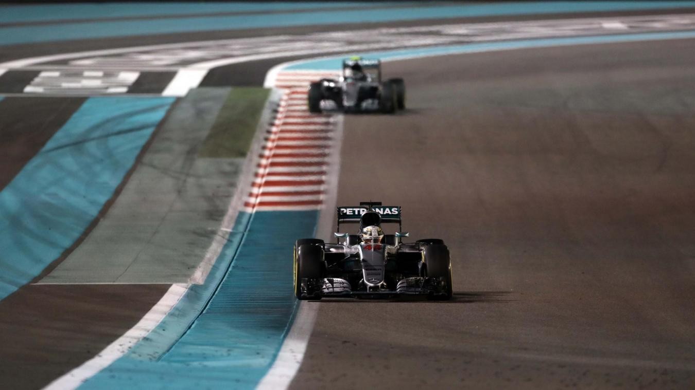 F1, Rosberg è campione del mondo. Hamilton vince Gp Abu Dhabi
