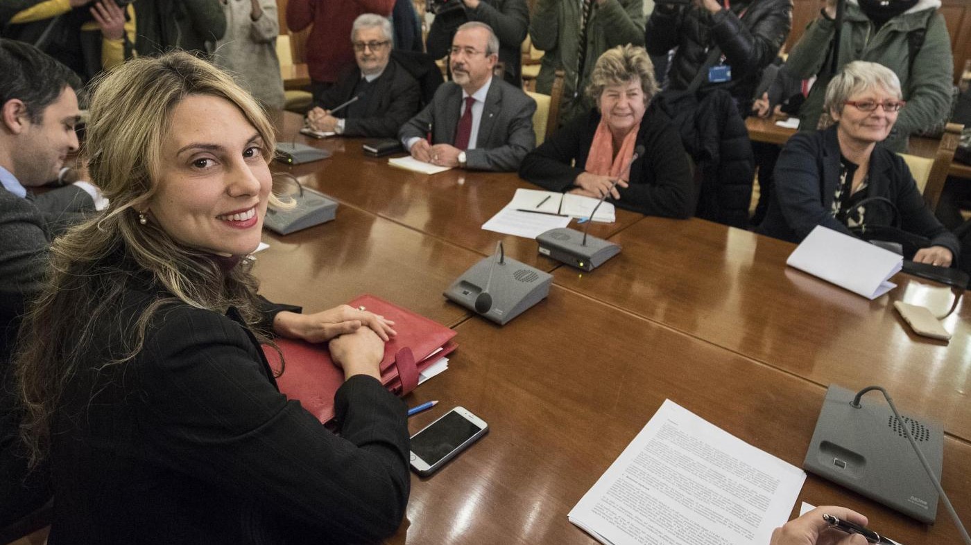 Statali, accordo con sindacati: aumento salariale di 85 euro