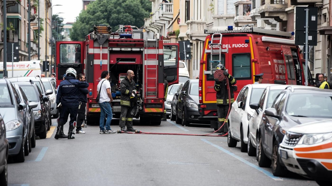 Roma, fuga di gas in scuola a Ladispoli: evacuati 200 studenti