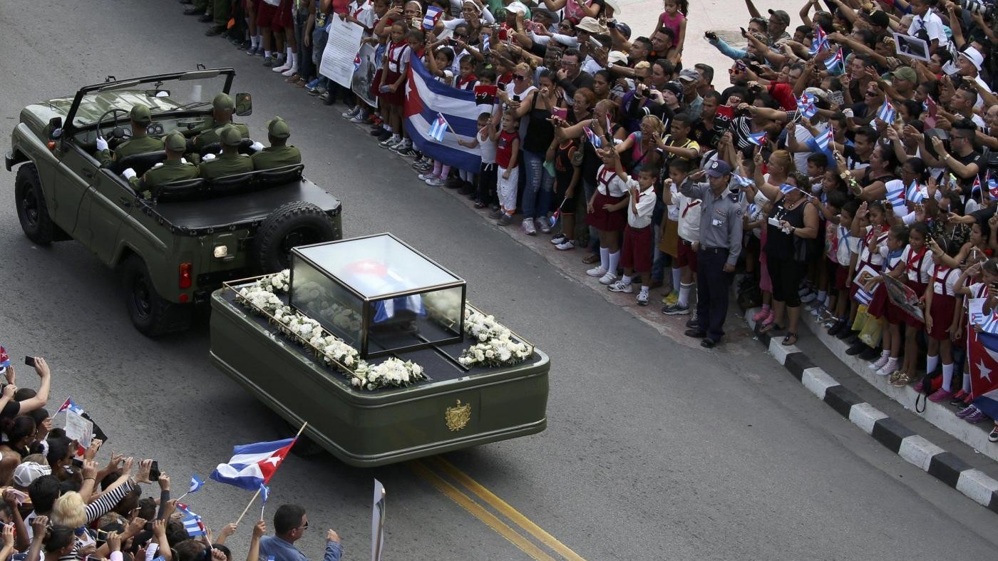 Ceneri di Fidel Castro a Santiago: in serata omaggio pubblico