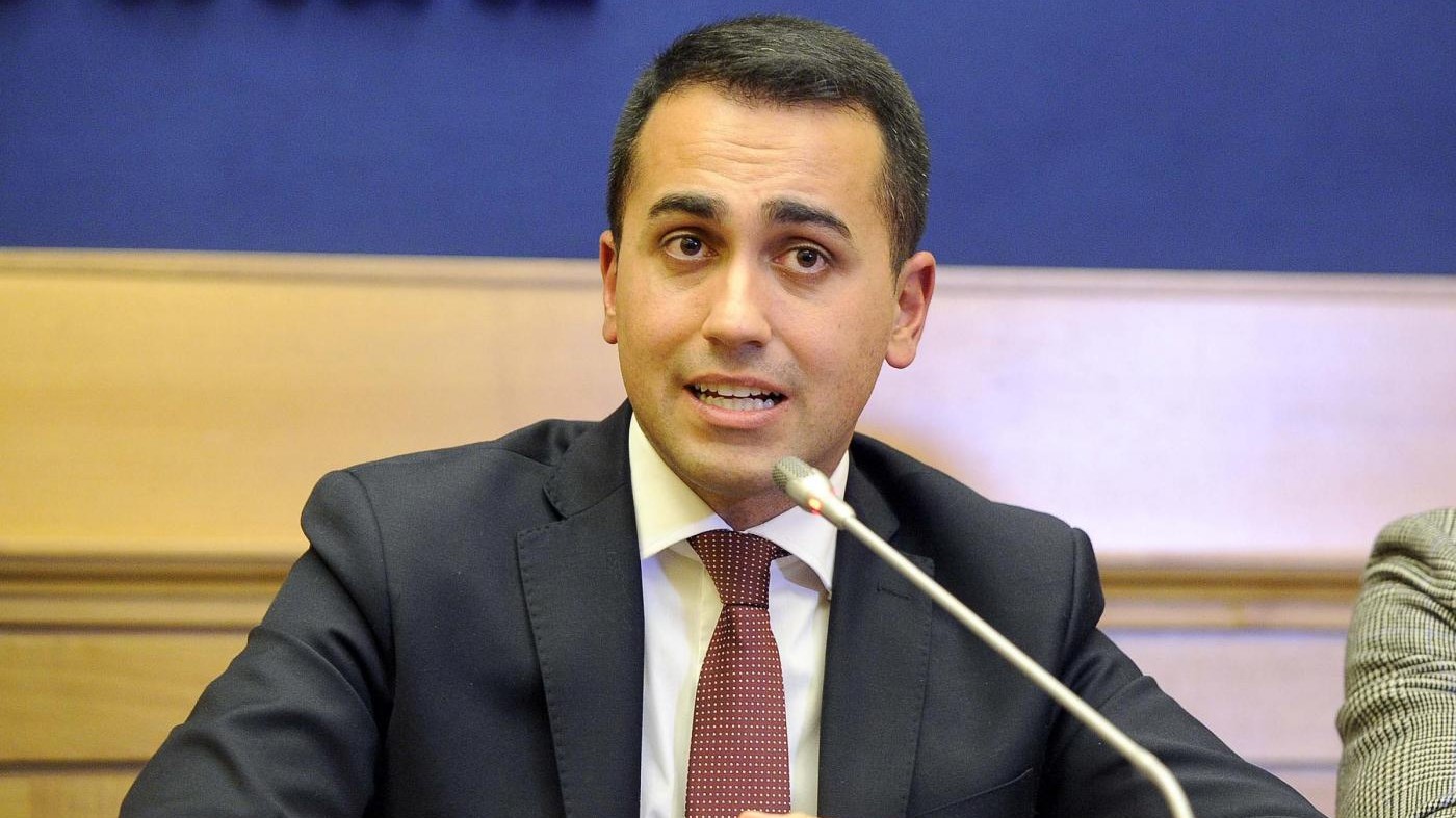 M5S all’attacco: Non vogliamo cambiare Italicum, subito al voto