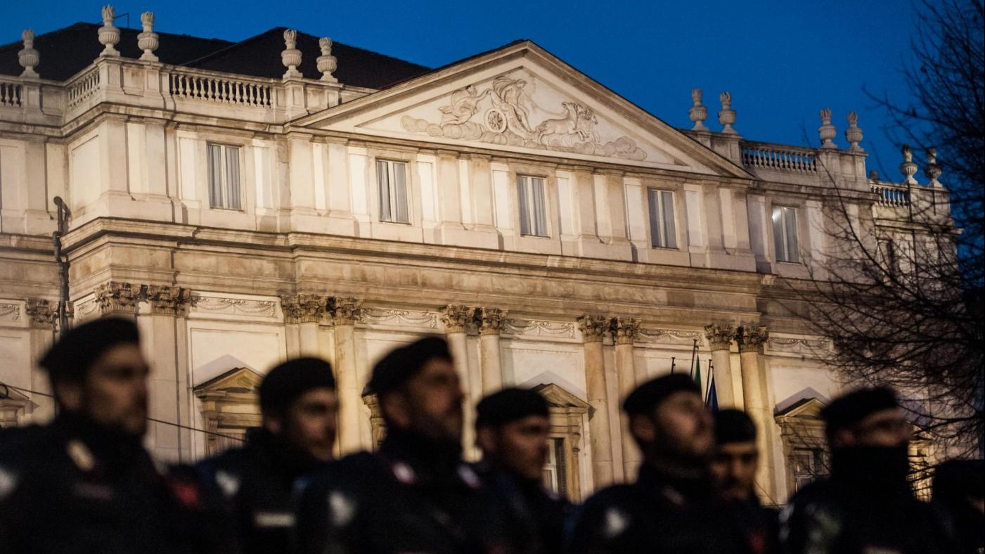Prima alla Scala con Madama Butterfly tra vip e proteste