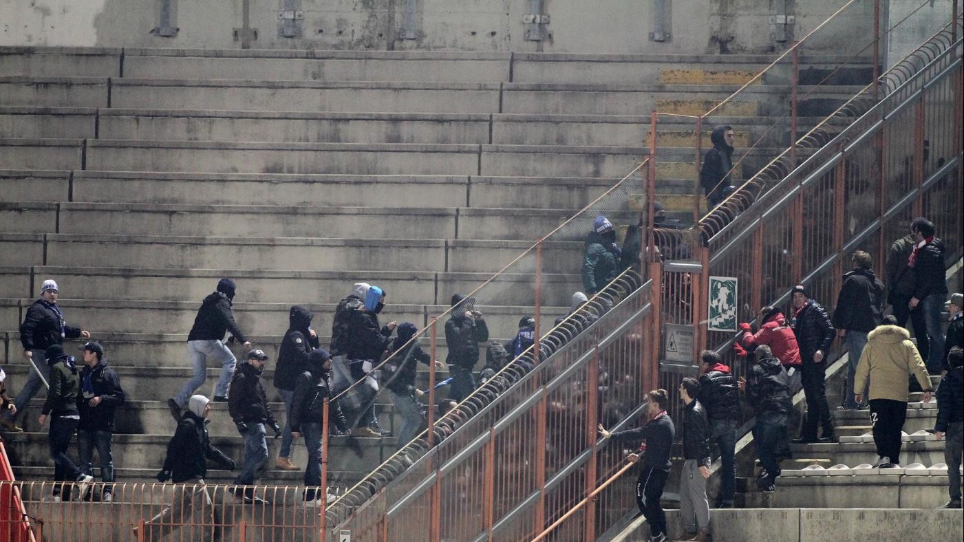 Europa League, tensioni a Inter-Sparta Praga: 12 arresti e Daspo