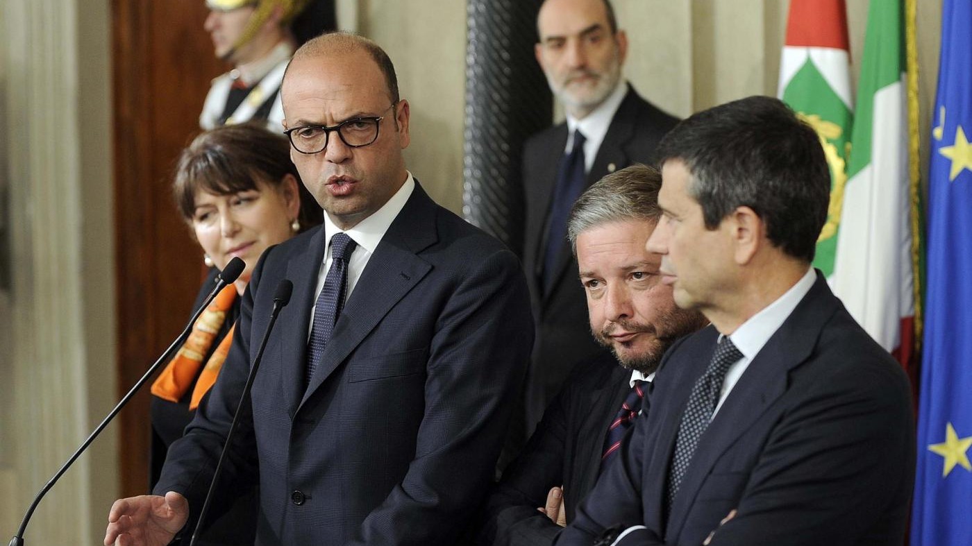 Consultazioni, è il giorno dei ‘big’. Alfano: Chiudere subito la crisi