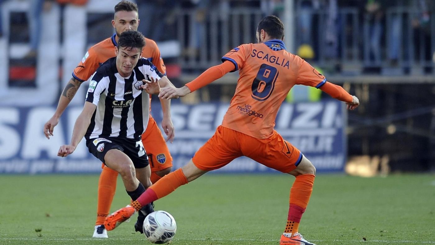 Serie B, Ascoli-Latina 2-2: sfida spettacolo al Del Duca