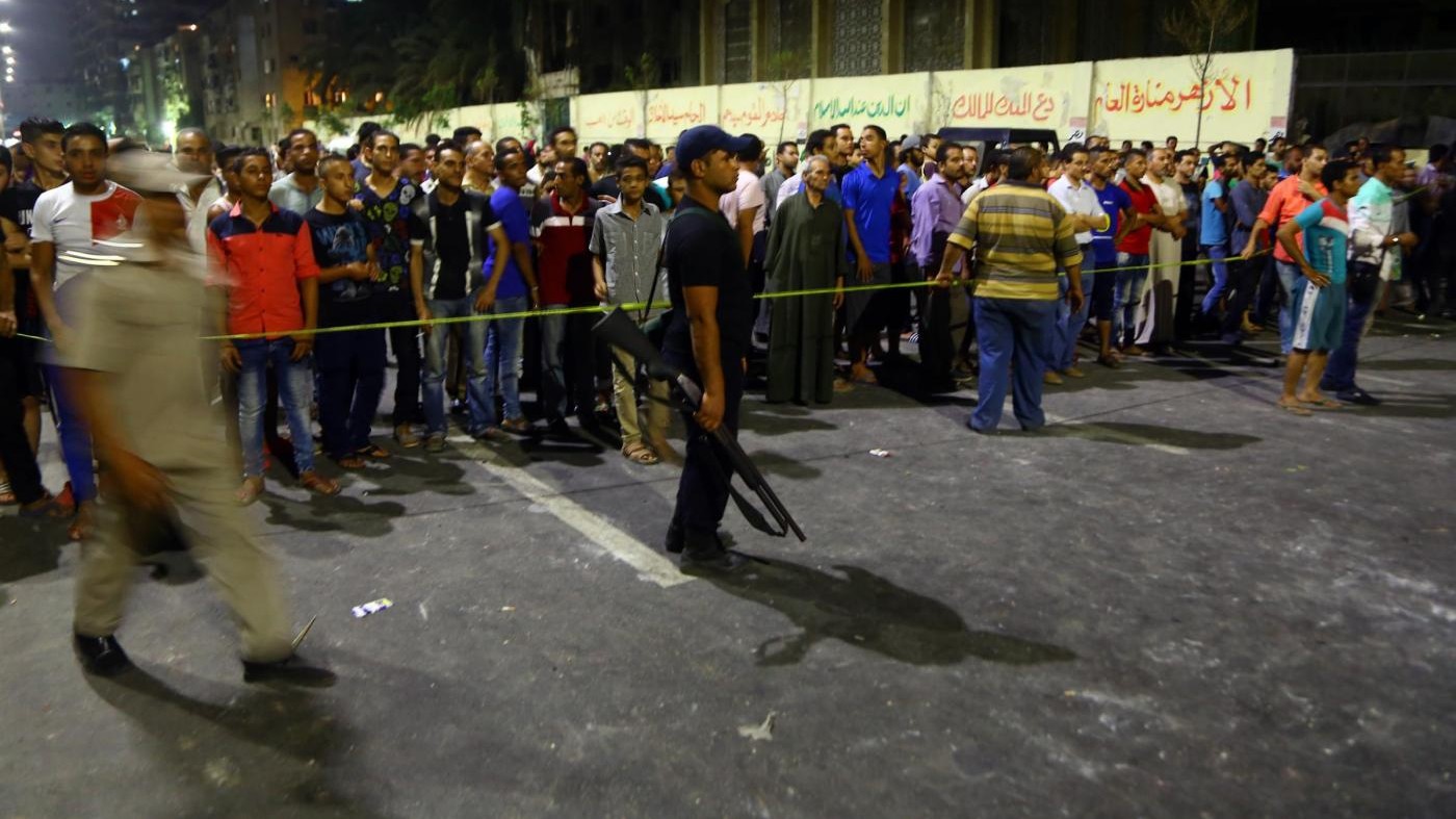 Egitto, esplosione al Cairo vicino a cattedrale copta: 20 morti