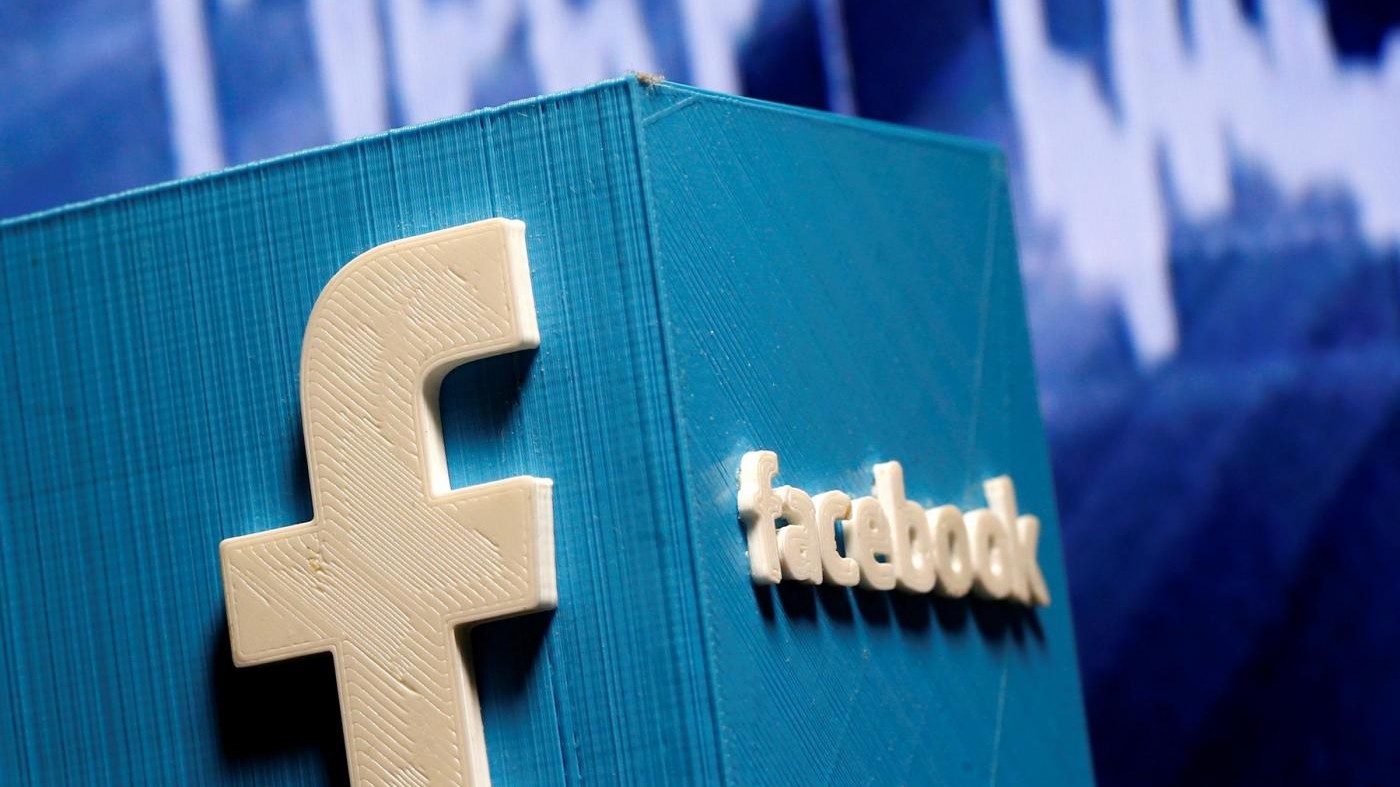Facebook, garante privacy: Più rapidità nel rimuovere contenuti