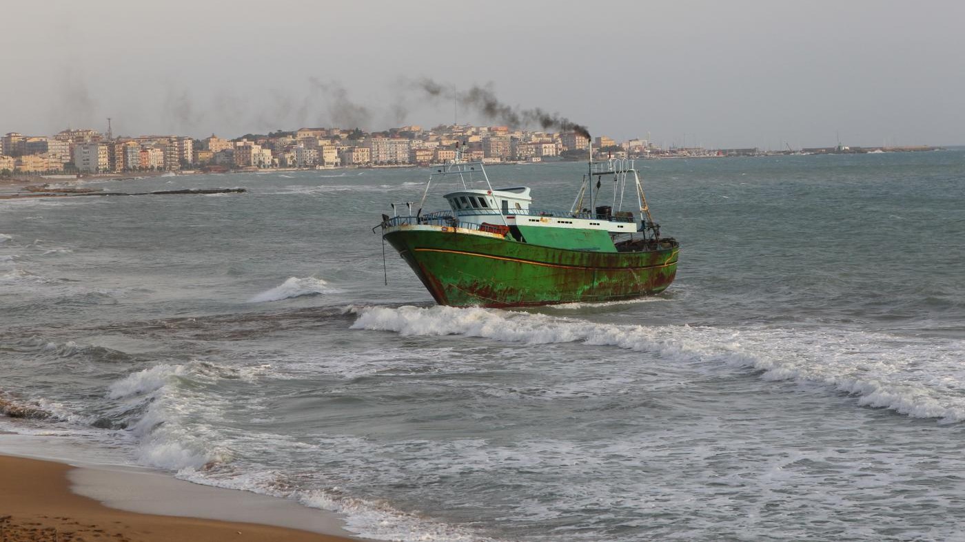 Egitto, rilasciati i due pescherecci di Mazara del Vallo