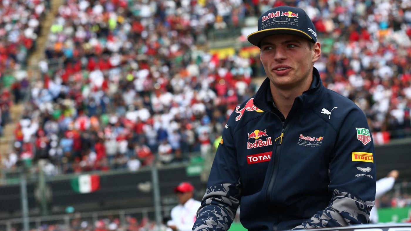 F1, Verstappen: Parolacce in pista? Pensate a calciatori con microfono