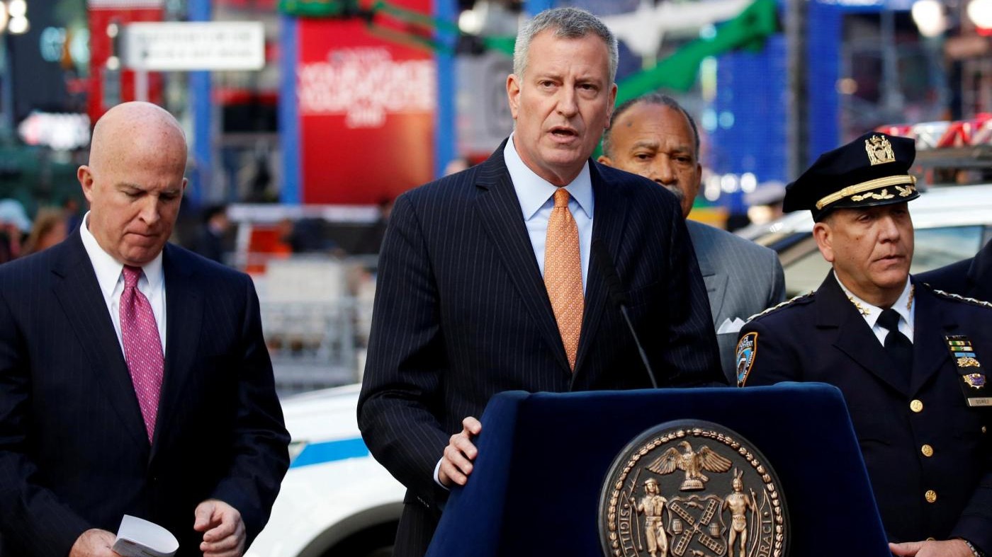 De Blasio a Trump: New York non darà dati di migranti illegali