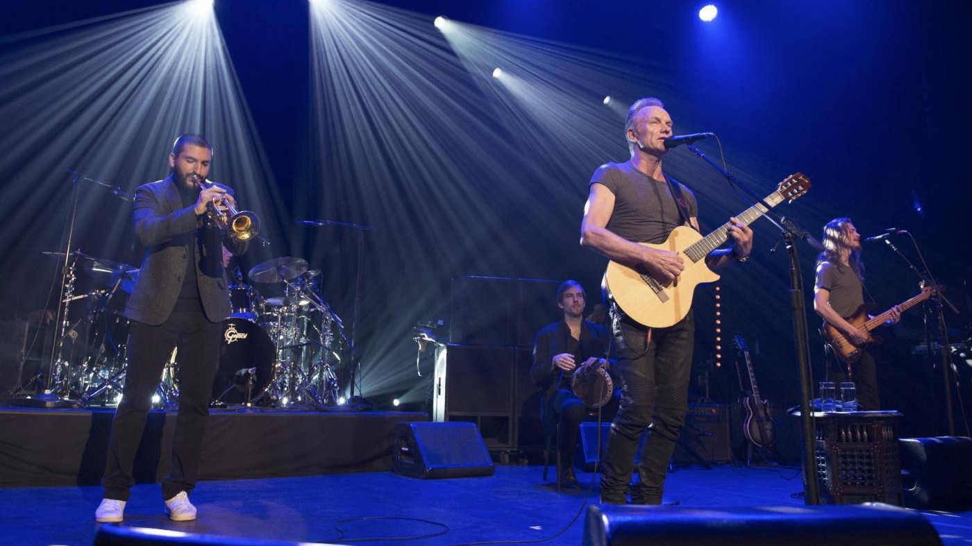 Riapre il Bataclan dopo la strage. Sting: Non li dimenticheremo