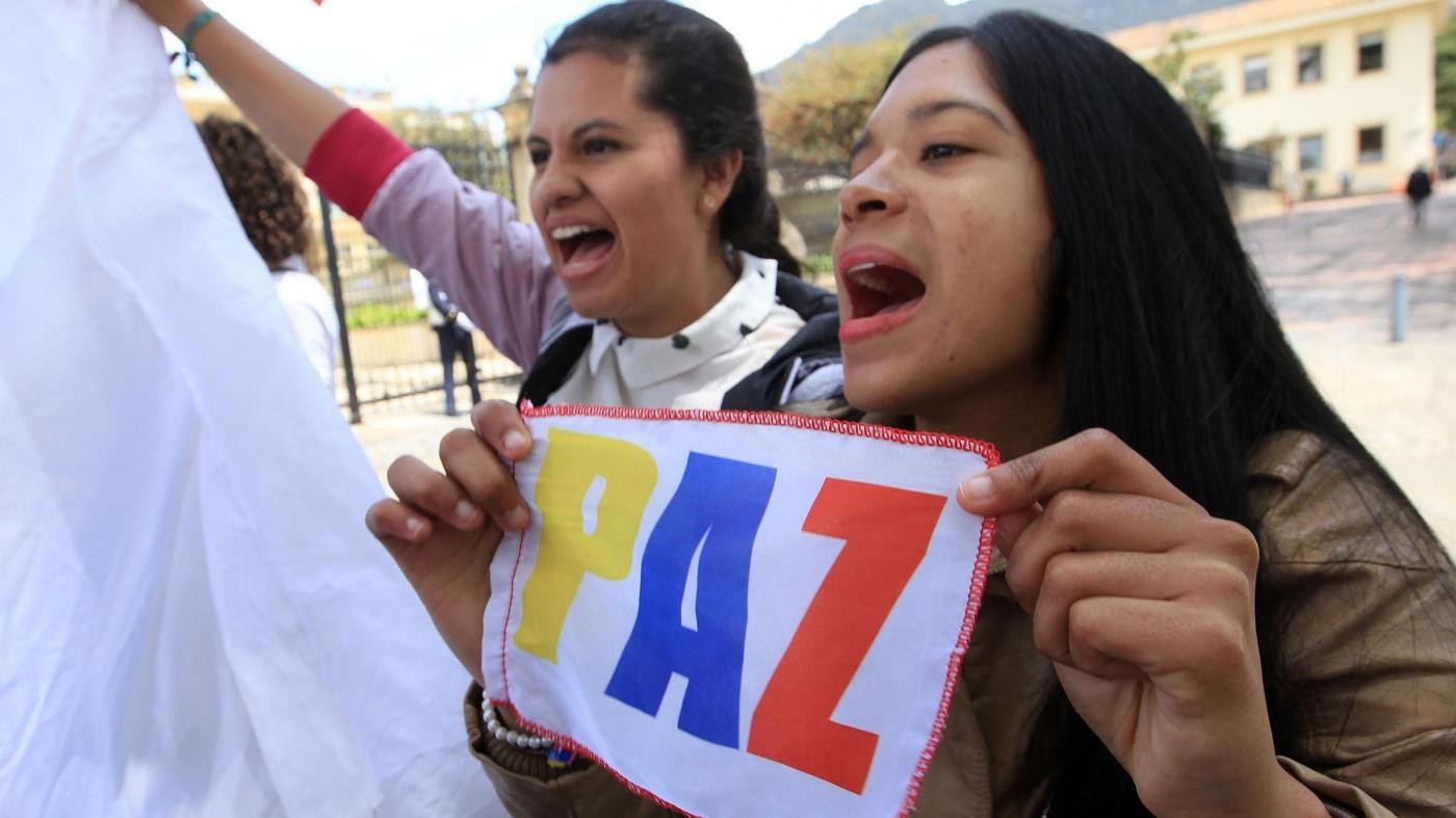 Colombia, firmato nuovo accordo di pace fra Governo e Farc
