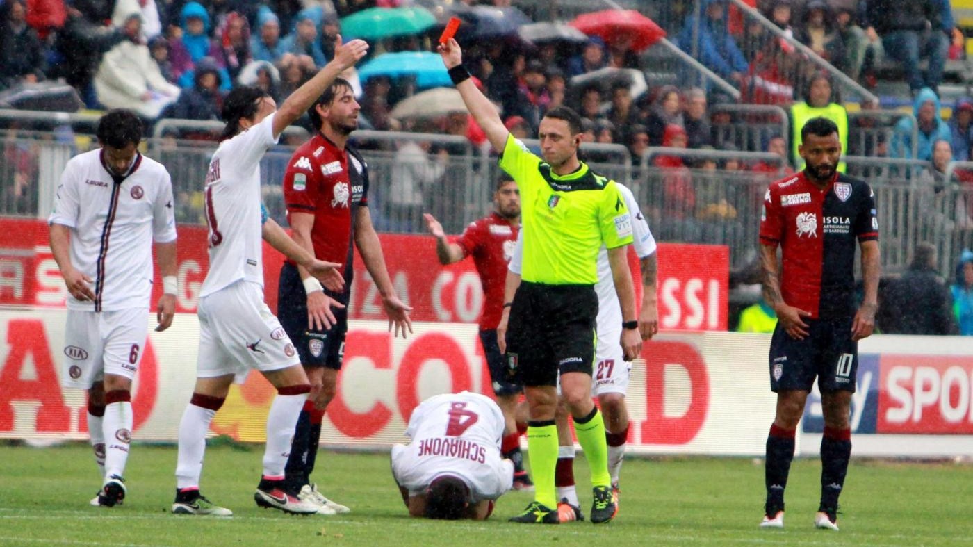 FOTO Cagliari si fa raggiungere dal Livorno e rimanda promozione