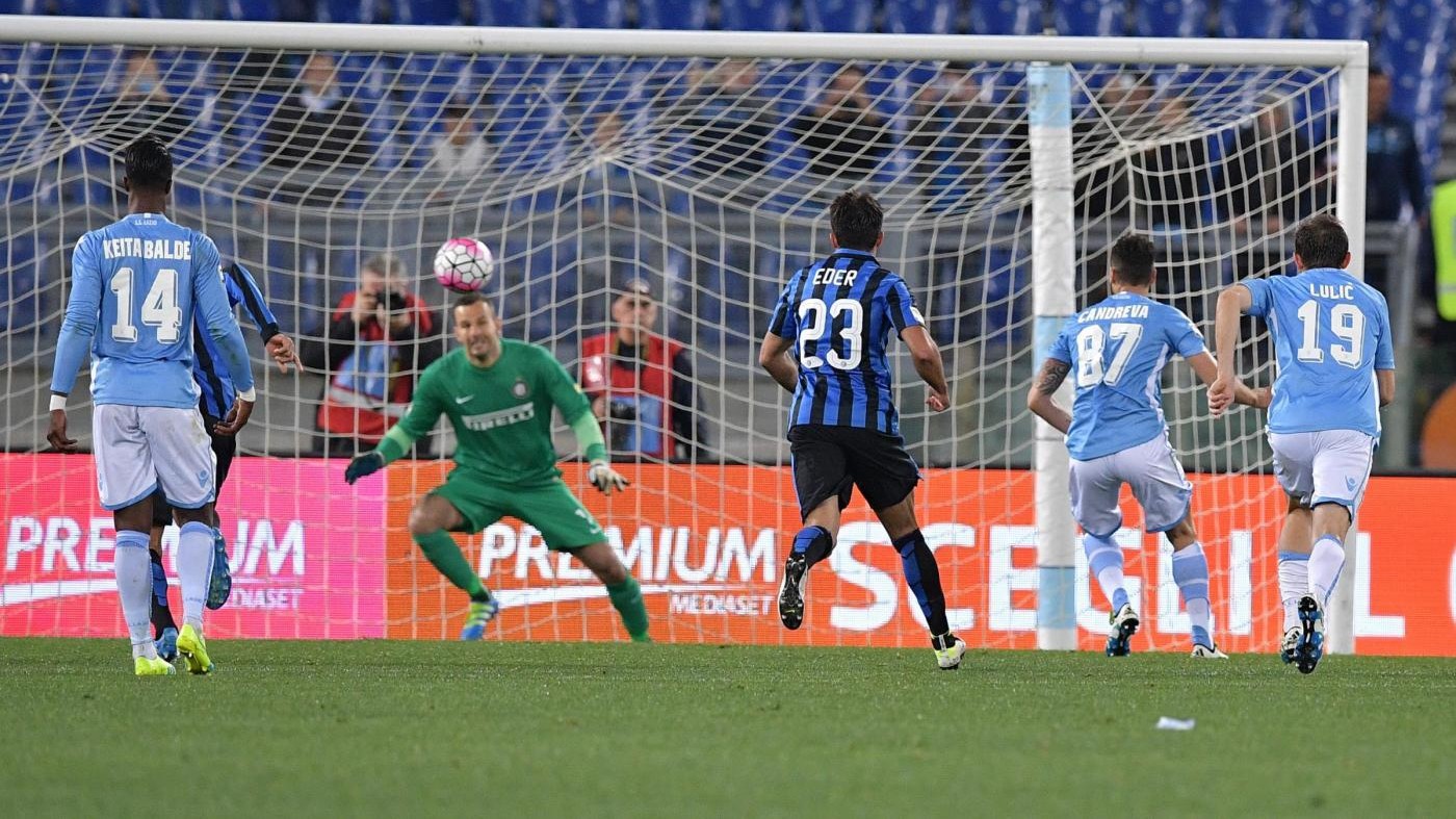 FOTO La Lazio torna a vincere con l’Inter di Mancini 2-0
