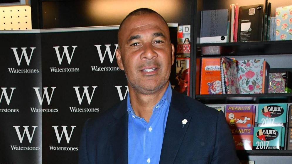 Gullit salta festival sportivo. Ficts: Ha chiesto 20mila euro