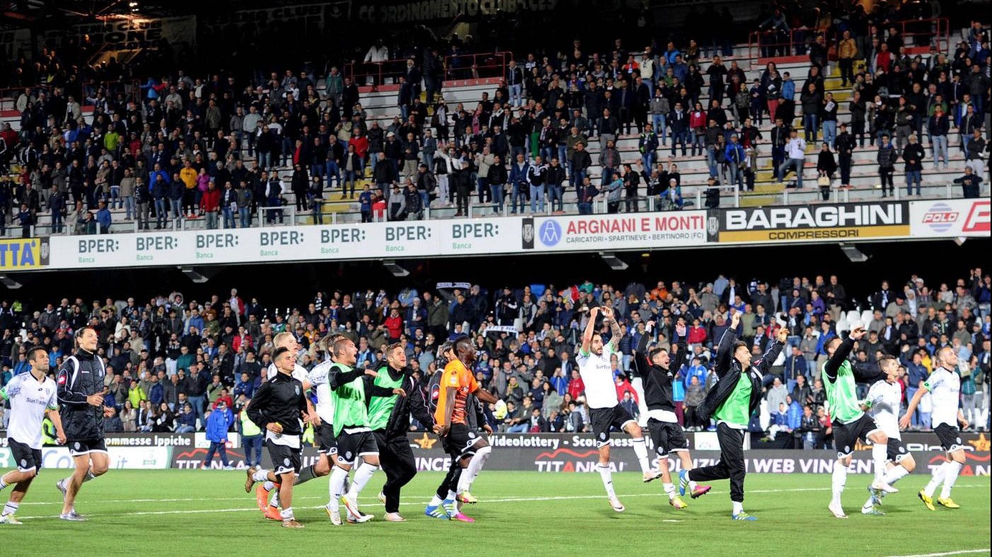 Serie B, il Cesena batte la Pro Vercelli 2-1