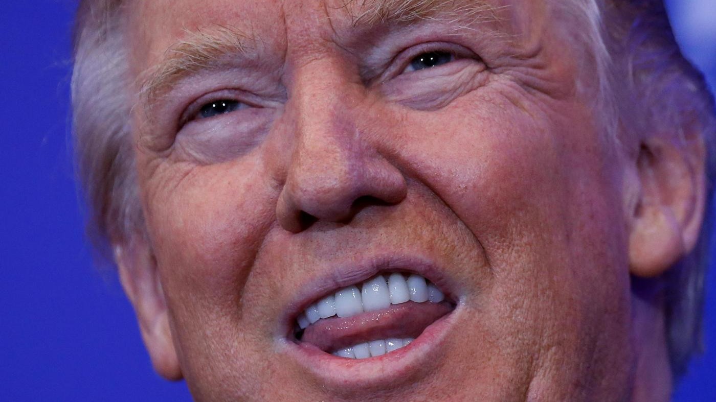 Trump limita l’impiego come lobbisti ai futuri funzionari