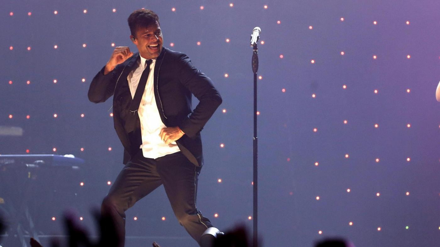 Ricky Martin è fidanzato: ha fatto la proposta al compagno