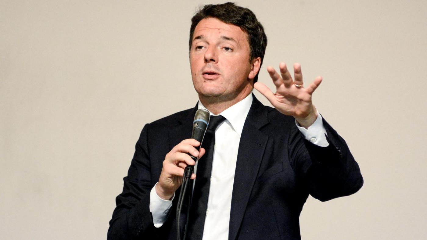 Renzi show a Sassari: il premier diventa ‘parlamentare del futuro’