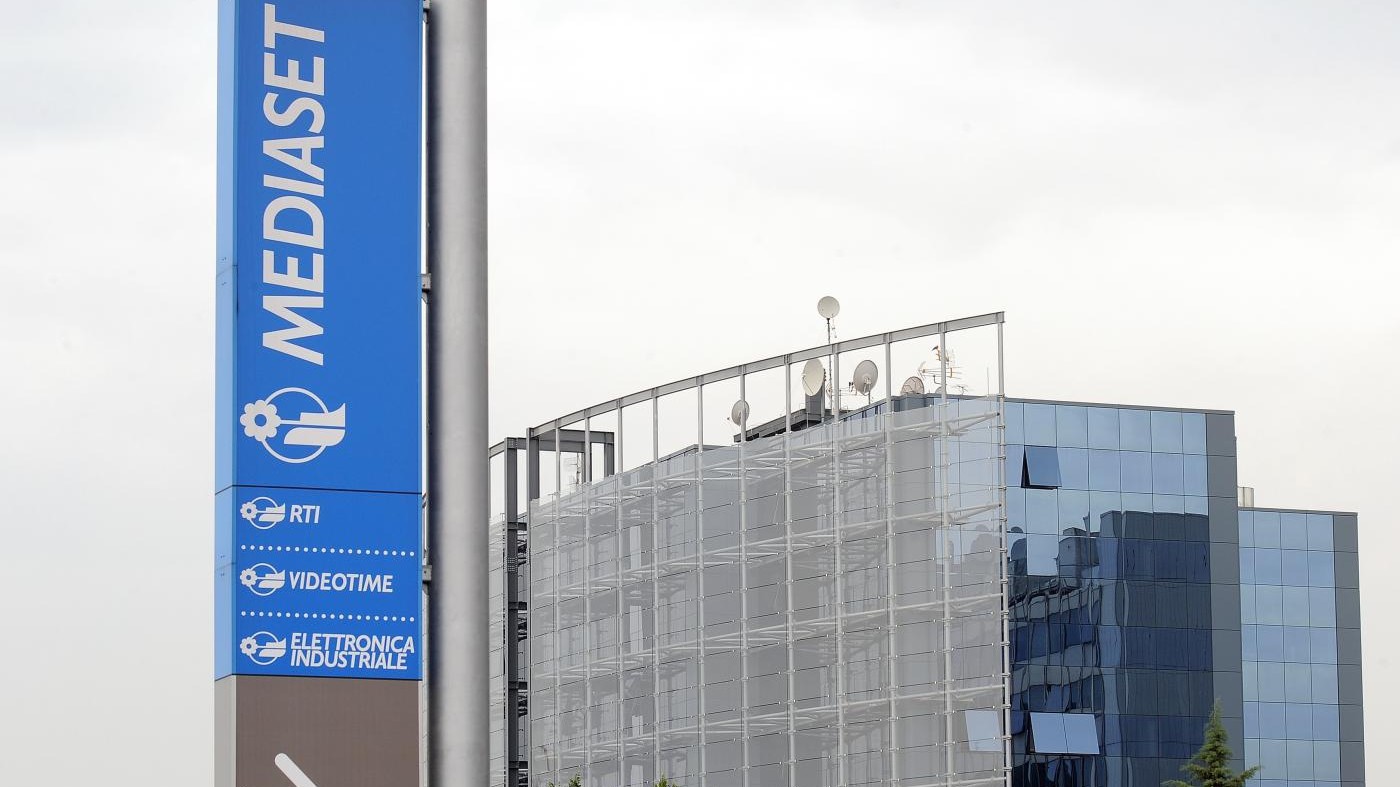 Mediaset rinuncia a sequestro cautelare 3,5% di Vivendi