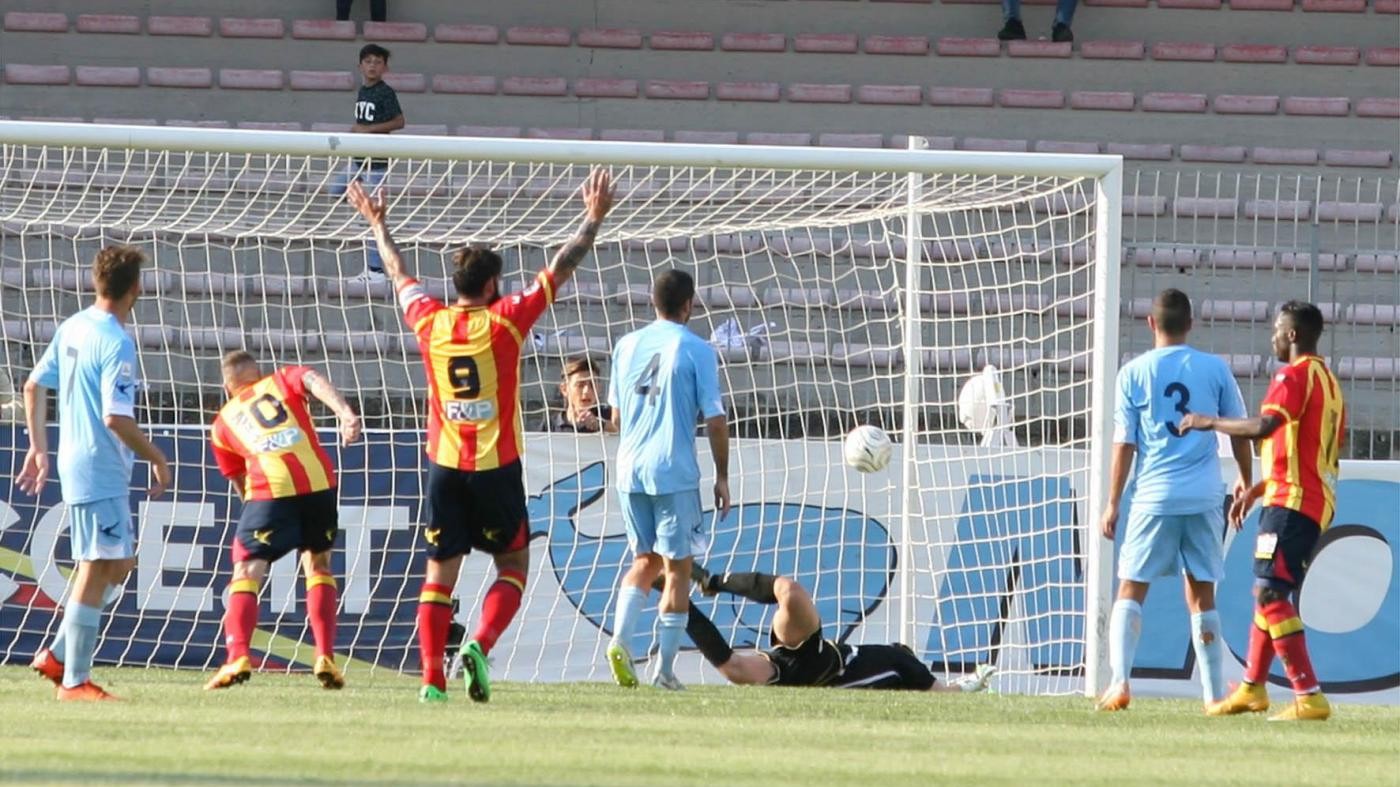 FOTO Lecce supera Lupa Castelli 3-1