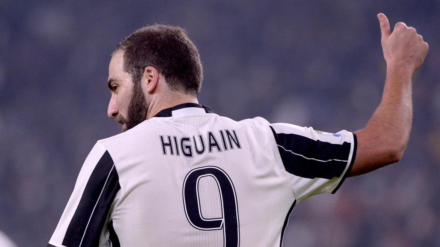 Juve, trauma contusivo per Higuain: non convocato per Siviglia