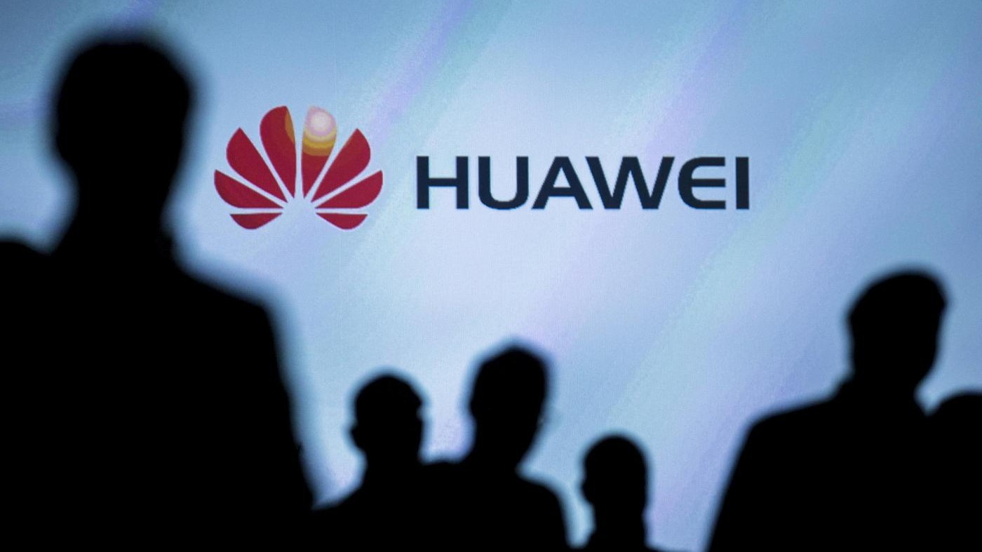 Huawei apre a Milano primo centro assistenza esclusivo in Europa