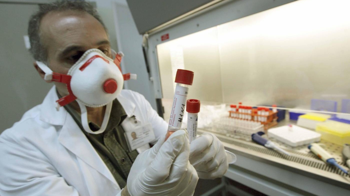 In arrivo influenza aggressiva, a letto 6-7 milioni di italiani