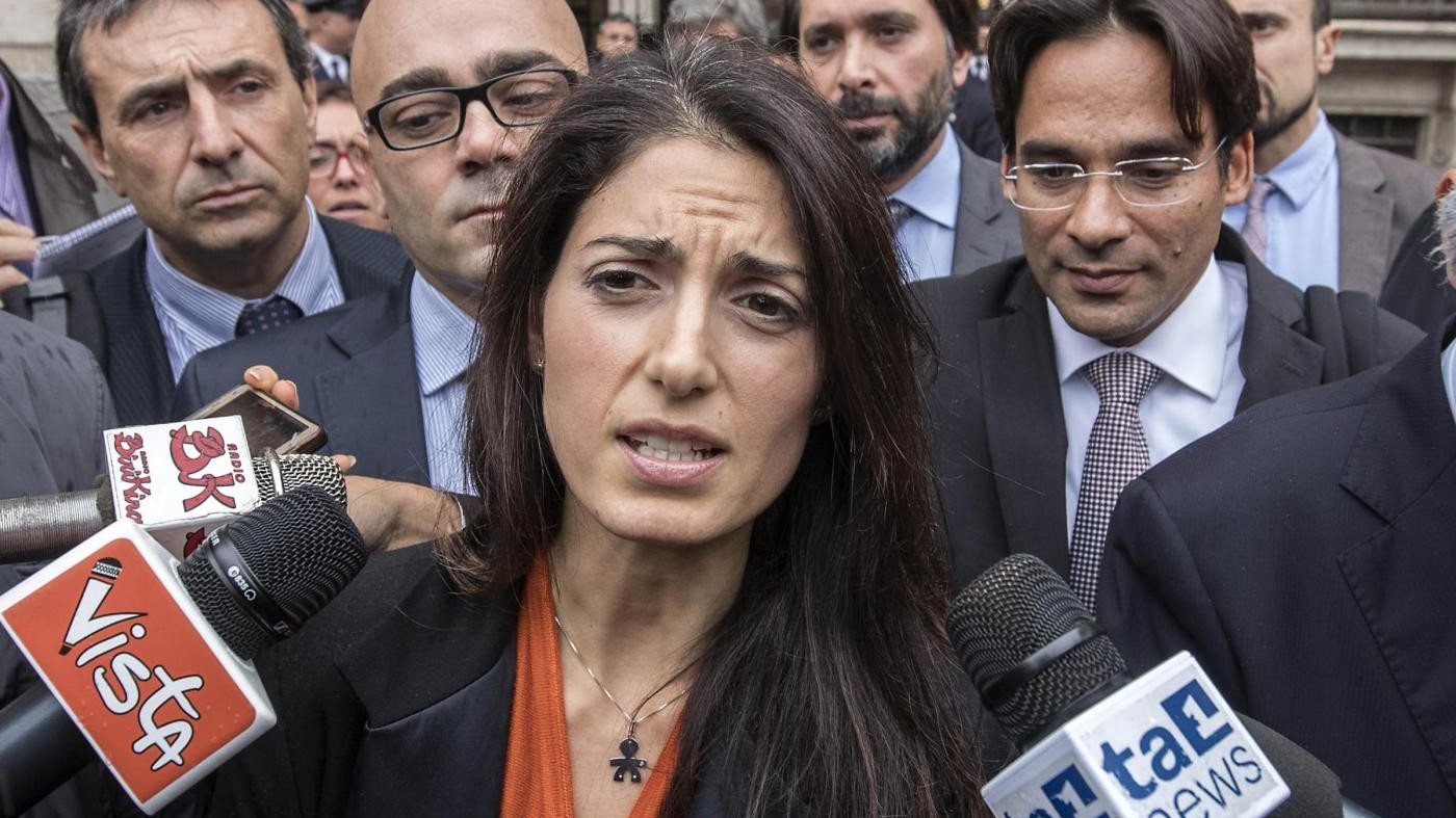 Roma, Raggi: Stiamo sradicando corruzione e criminalità