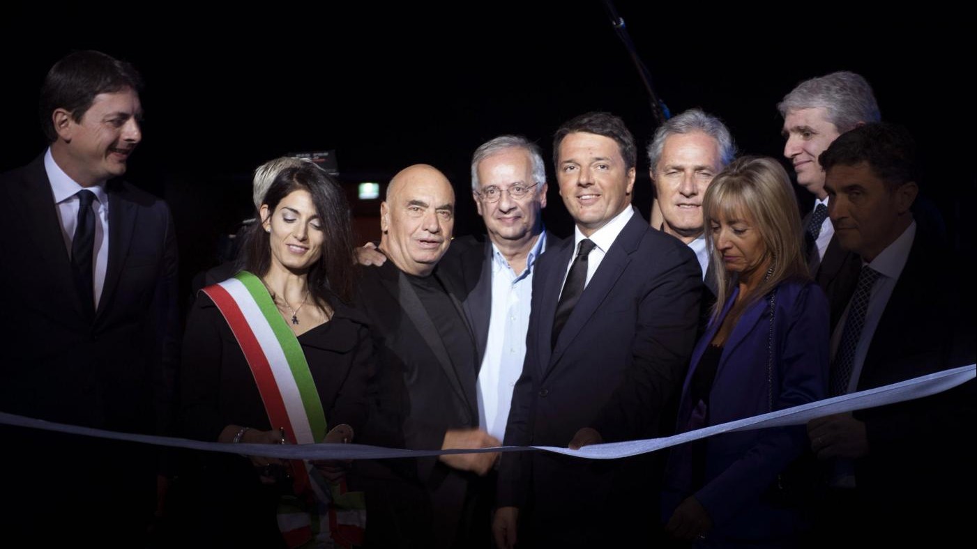 Roma, inaugurata la Nuvola di Fuksas. Raggi contestata