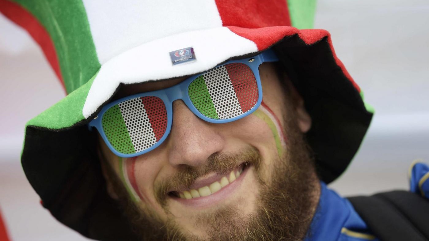 FOTO Euro 2016, tifosi attendono la partita Italia-Svezia