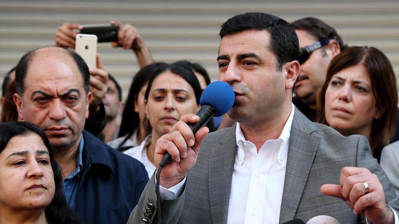 Turchia, arrestati i vertici del partito filo-curdo Hdp