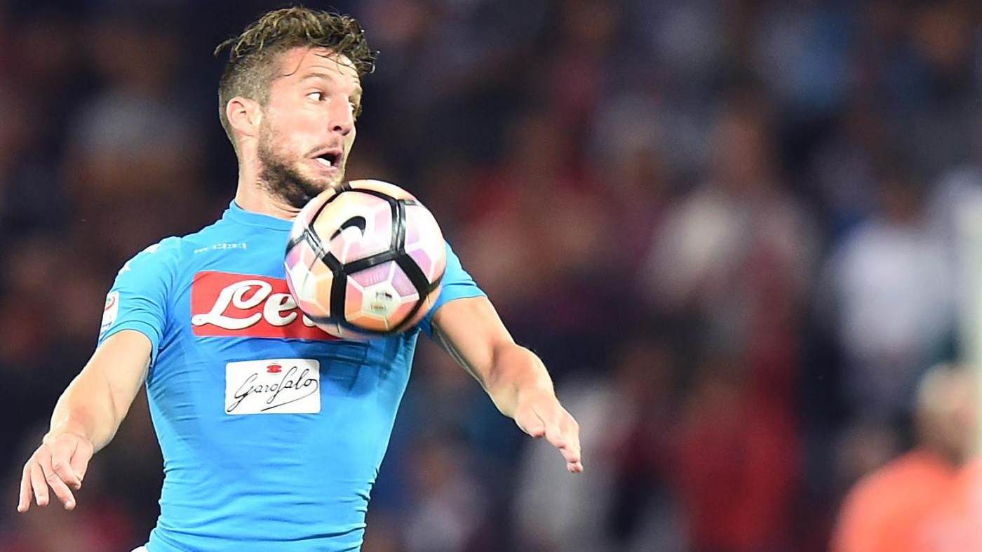 Champions, doppietta Mertens: Napoli-Benfica 4-2 /LIVE