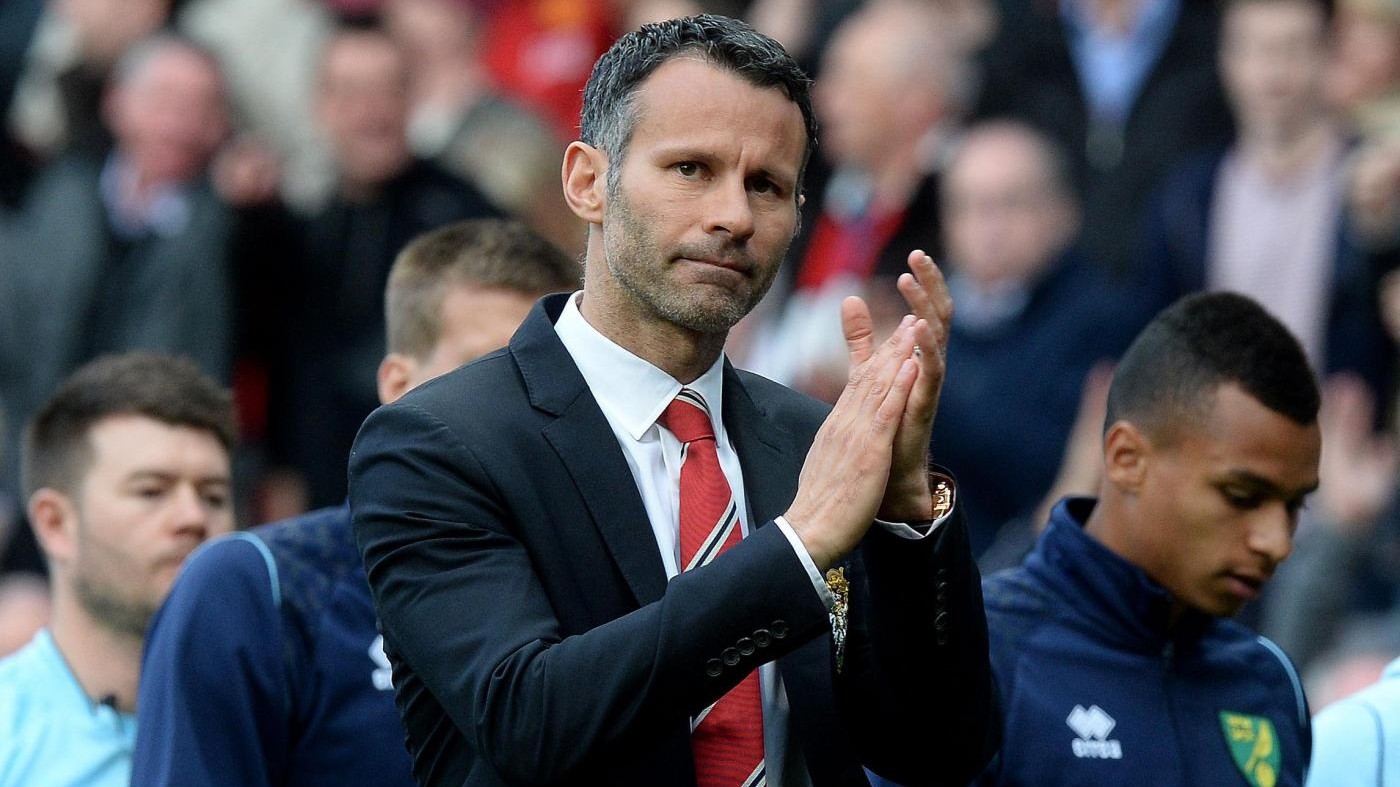 FOTO – Giggs dice addio al Manchester United